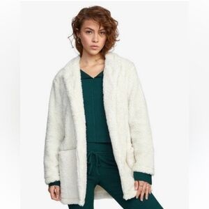 SHERPA Belted Cardigan  Casual Women’s Size L/XL Color Ivory ECU Belted, Po…